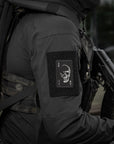 Face Of War (Stickerei)