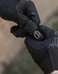 gloves_mechanix_precision_pro_high-dexterity_grip_covert_black_4_.jpg