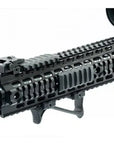 grip-utg-ultra-slim-angled-weaver-picatinny-_5_.jpg