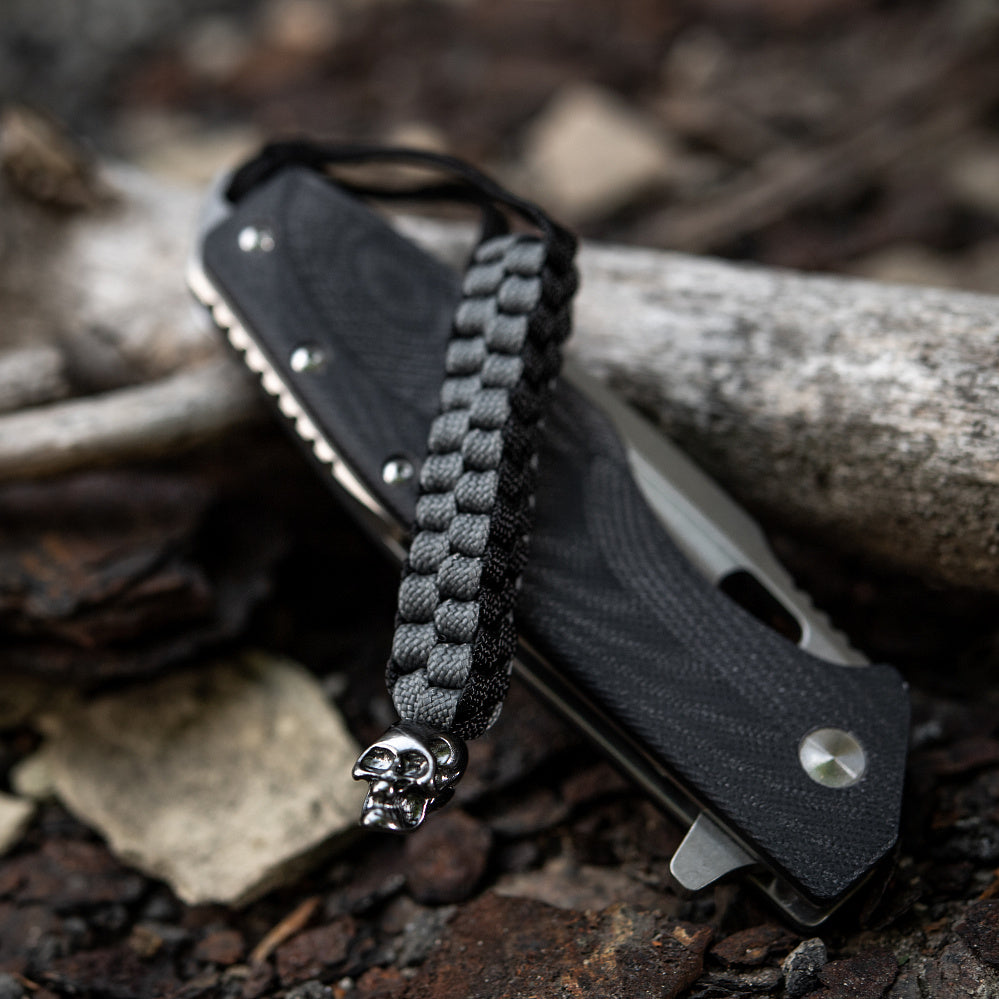 Knife Lanyard Cuboid Skull