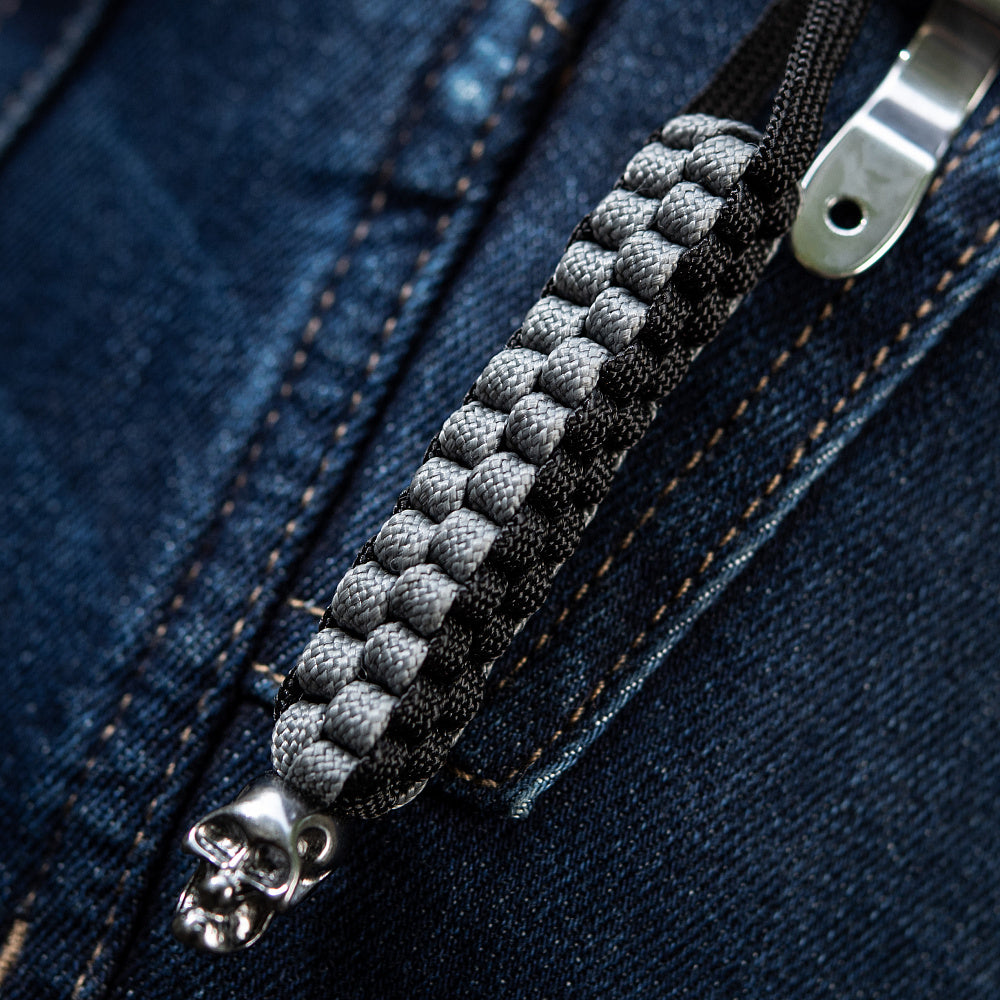 Knife Lanyard Cuboid Skull