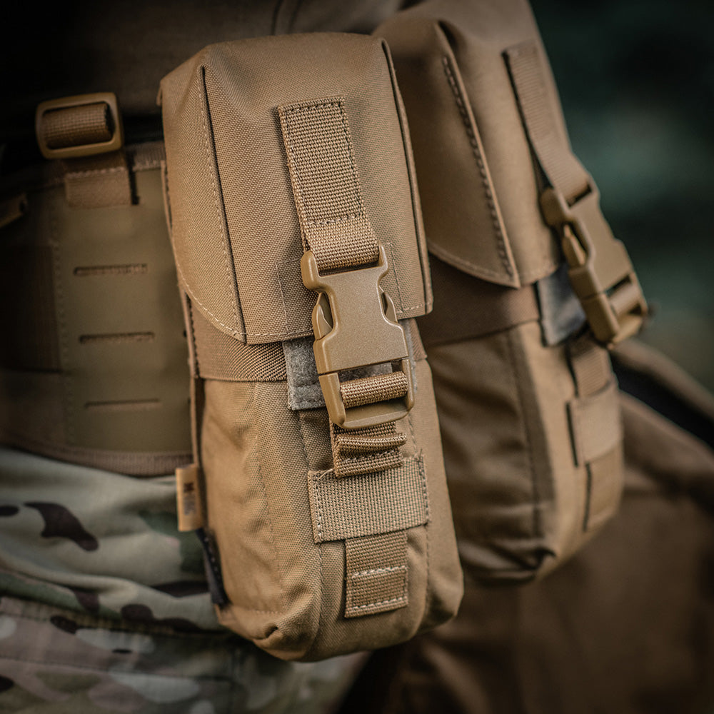 M-Tac Doppelte Magazin Tashe Geschlossen Fastex