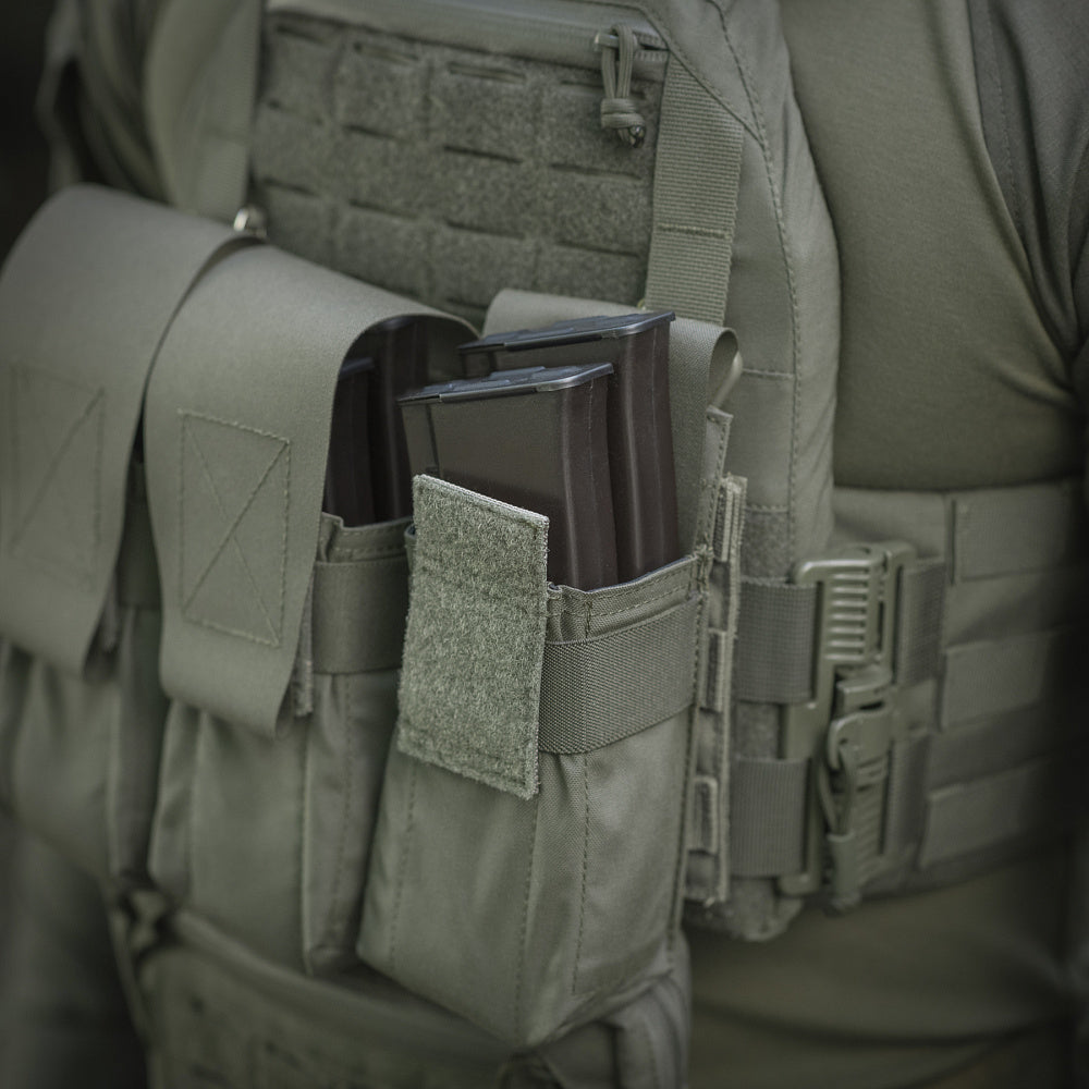 Closed-Type Double Magazine Pouch