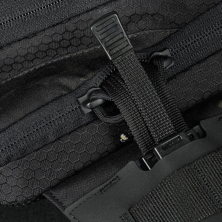Sling Pistol Bag Elite Hex with Velcro closure