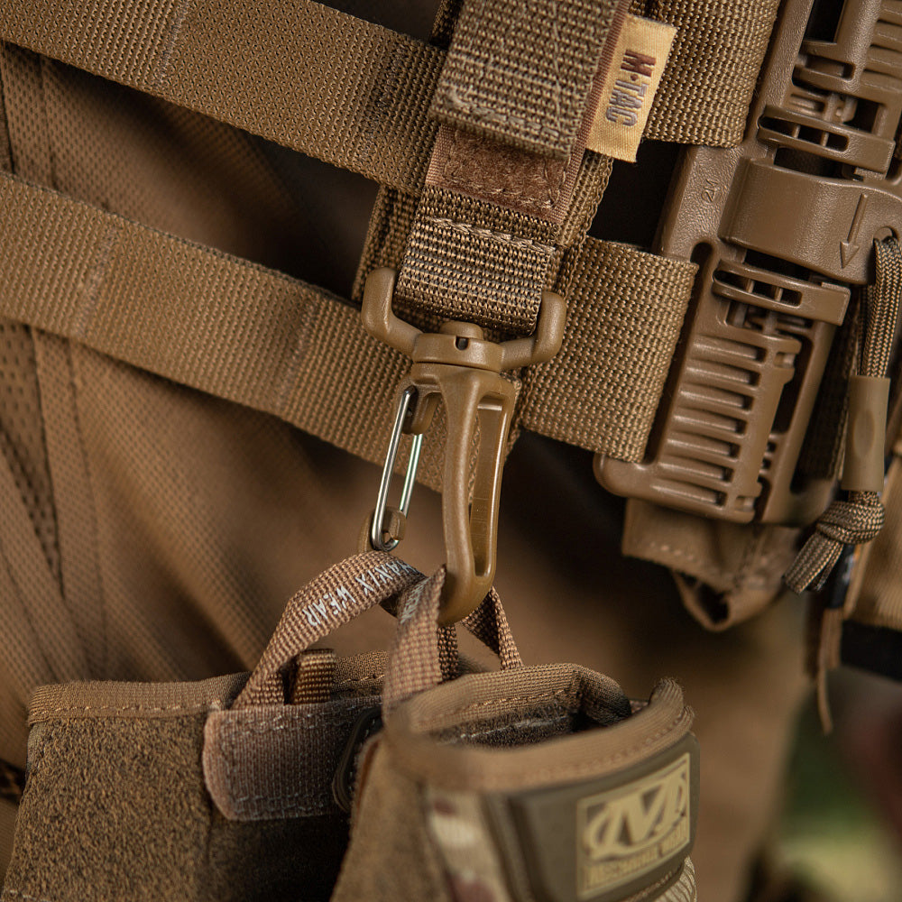 M-Tac Halterung mit Karabiner