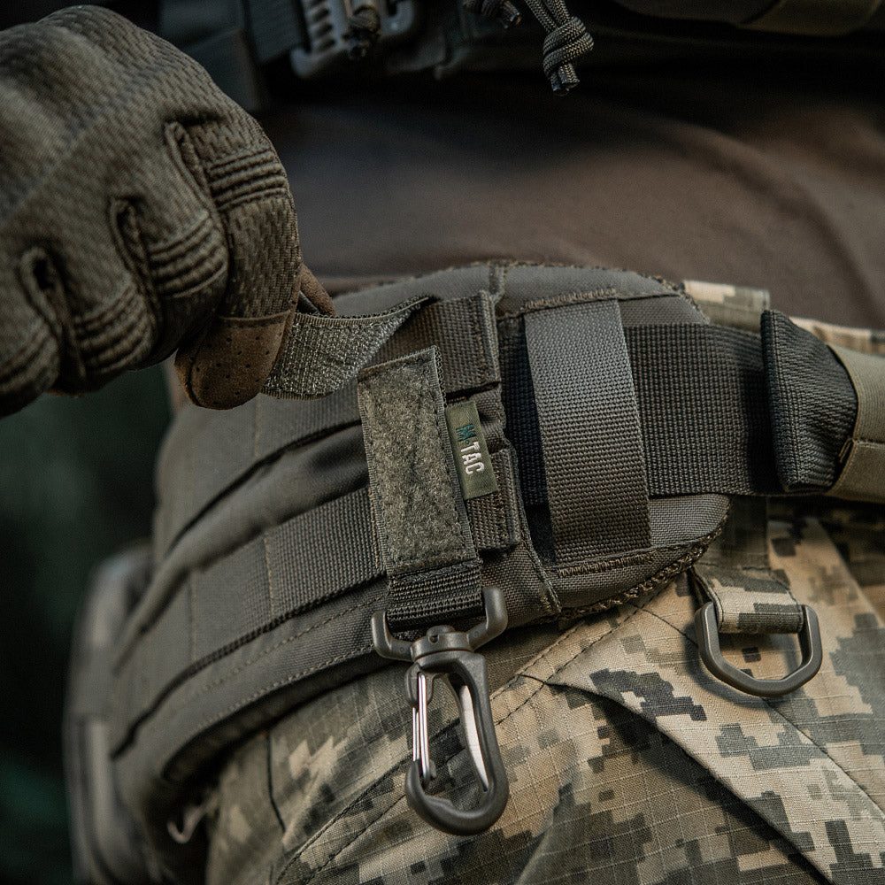 M-Tac Halterung mit Karabiner