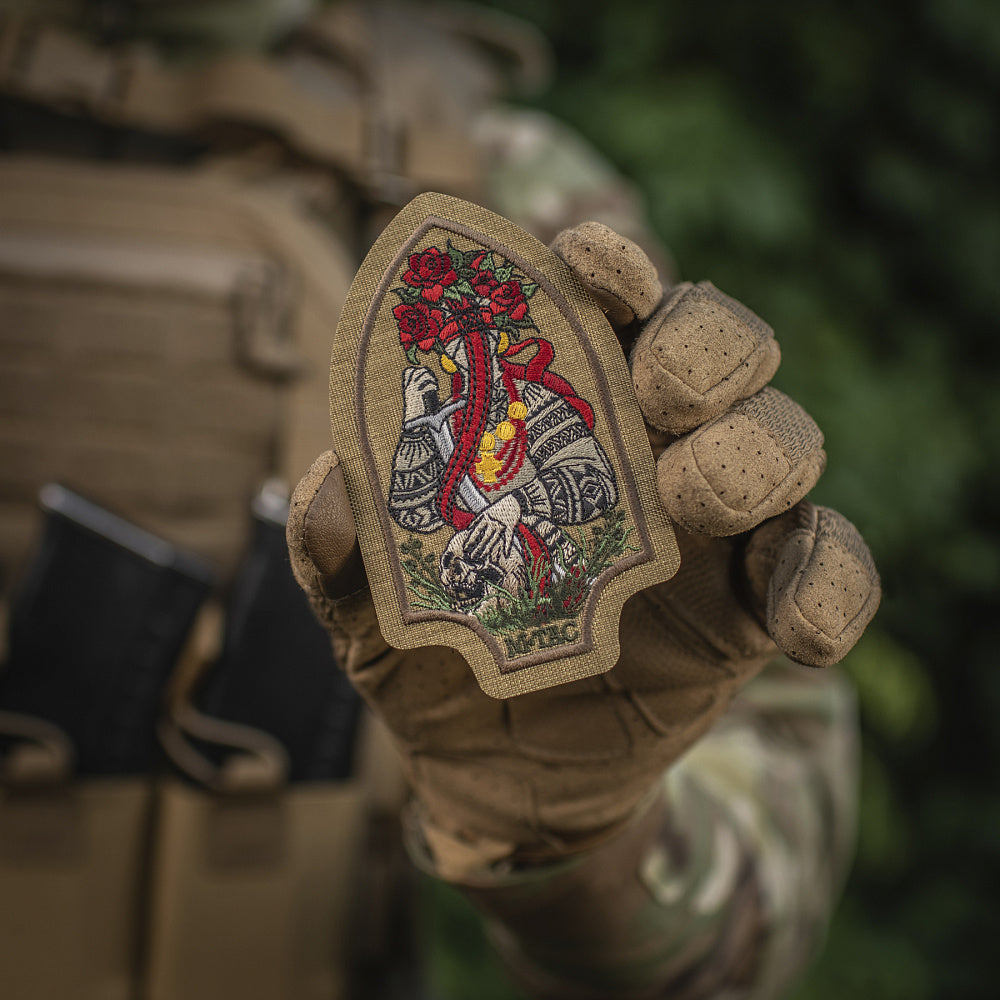 Patch Motanka (embroidery)