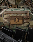 Patch die Flagge der Ukraine mit dem Dreizack der Streitkräfte der Ukraine PVC