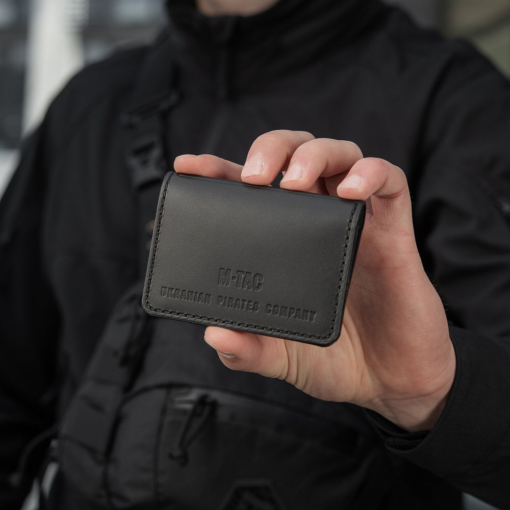 Hülle für Ausweis Reisepass Pirat