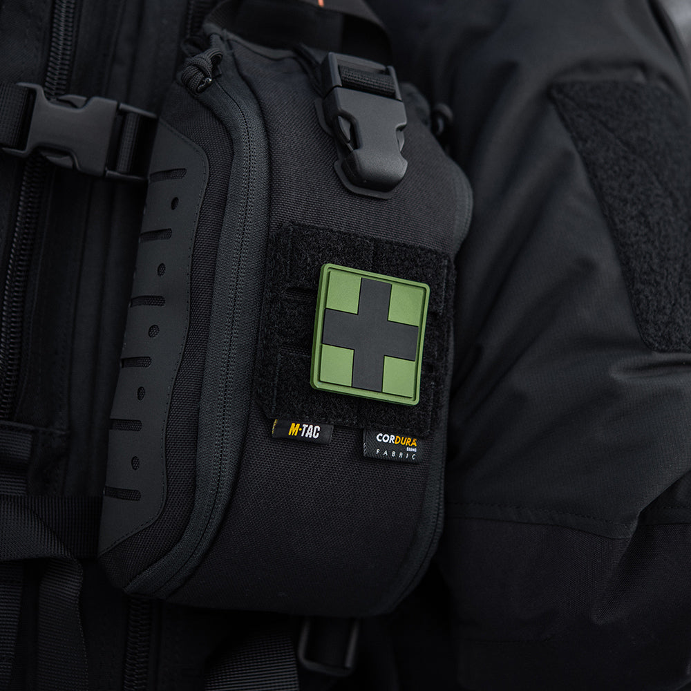 Patch Medic Cross Square PVC