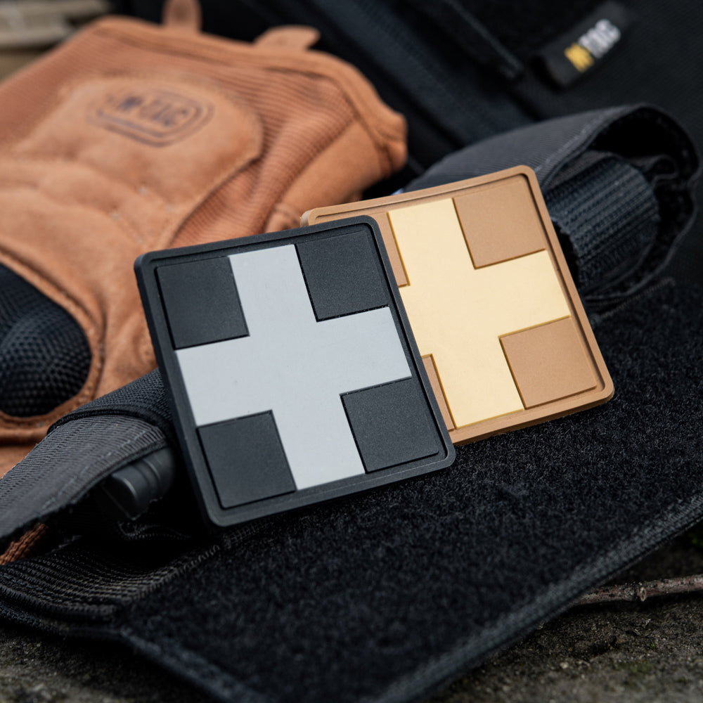 Patch Medic Cross Square PVC