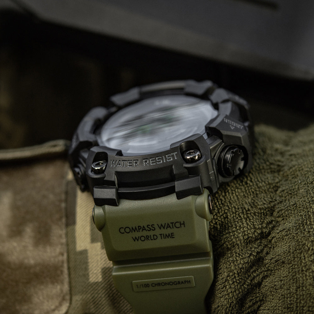 Uhr Tactical 2037