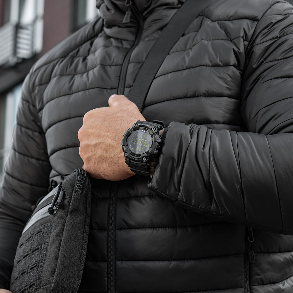Uhr Tactical 2037