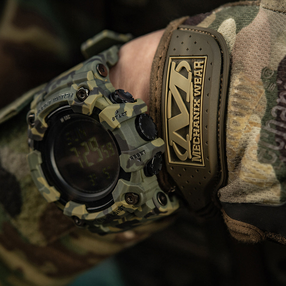 Uhr Tactical 2037