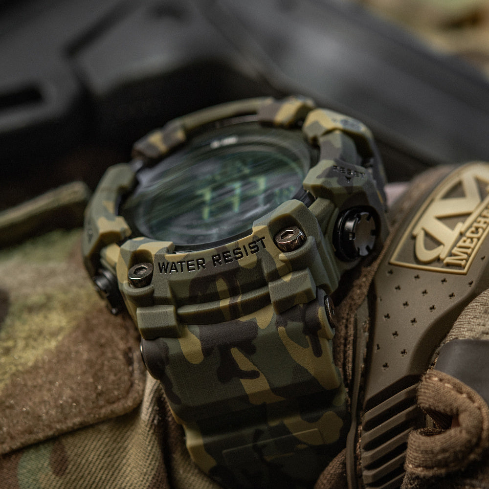 Uhr Tactical 2037