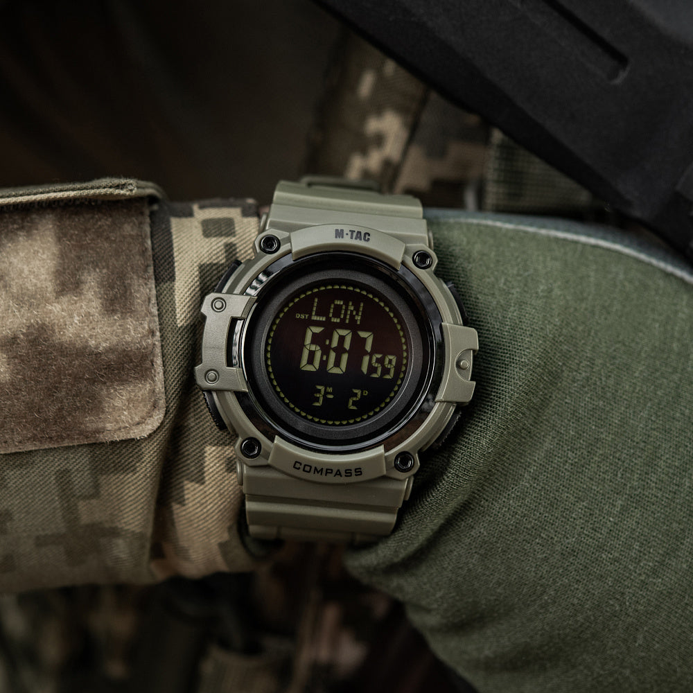 Uhr Tactical 2233