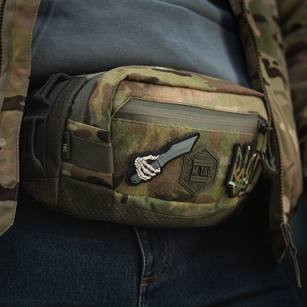 Patch Skeleton Knife PVC