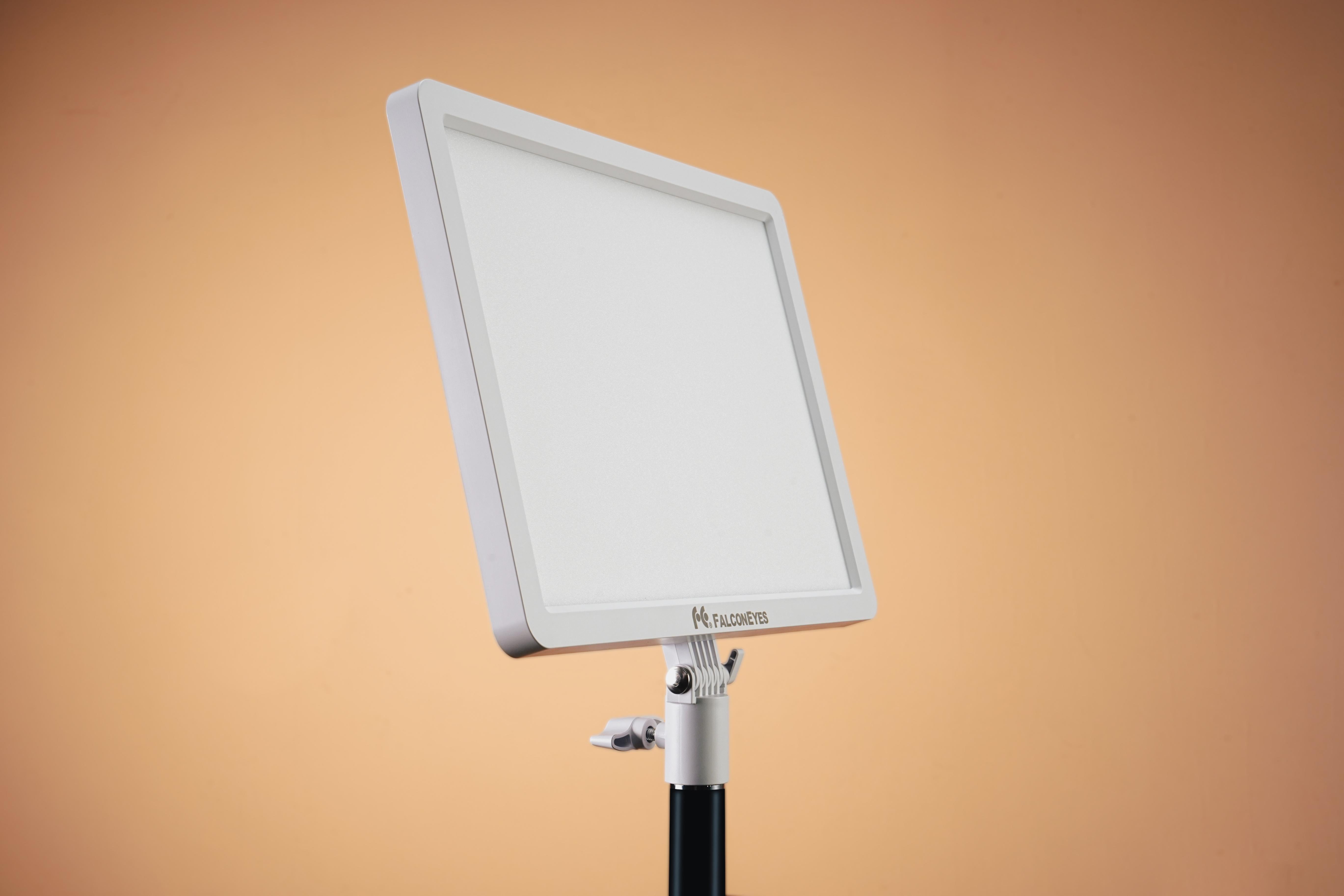 Falcon Eyes Bi-Color LED-Lampe Sophiez SO-48TD III