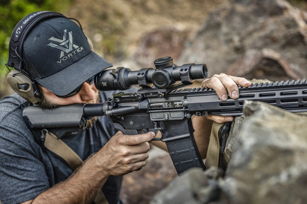 Vortex Richtkijker Strike Eagle 1-10x24 FFP, EBR-8 (MOA)
