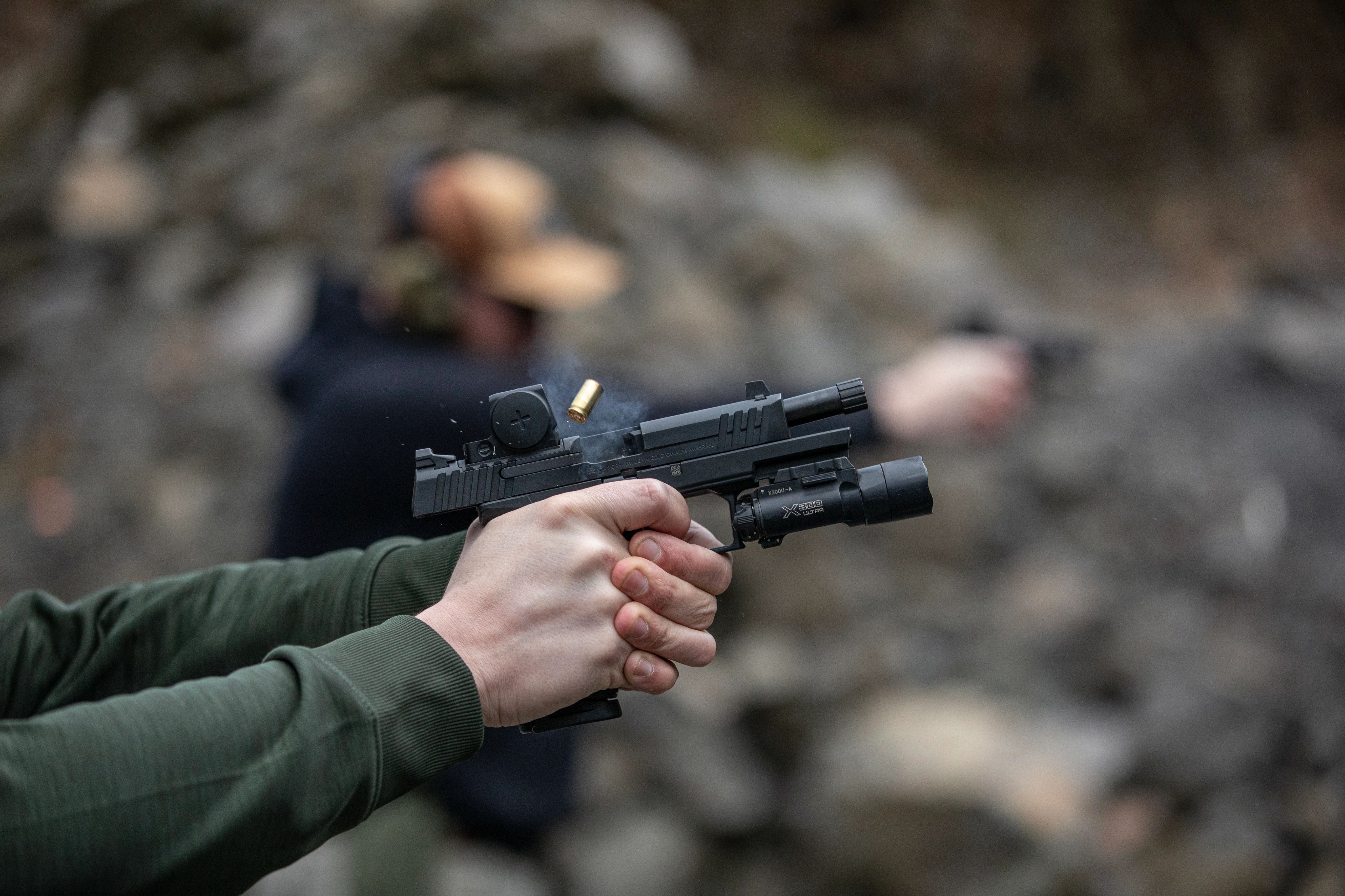 Vortex Red Dot Venom Enclosed 3 MOA