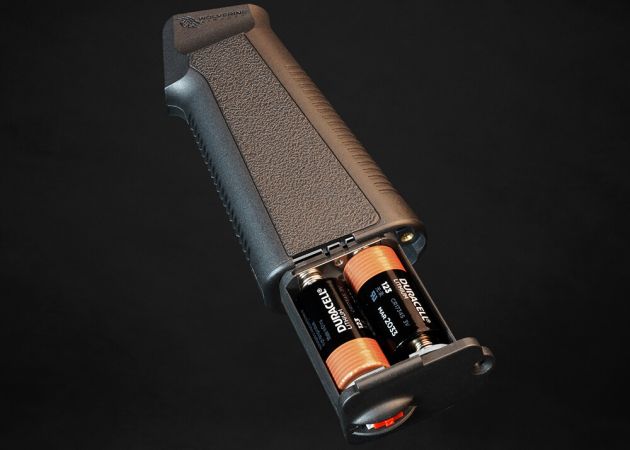 battery_grip_wolverine_for_mtw_4.jpg