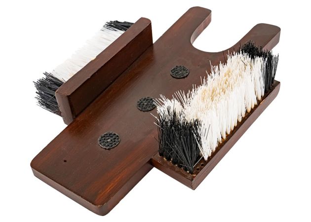 boot-jack-with-brushes.jpg