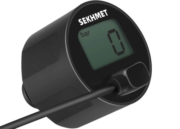 digital_pressure_gauge_sekhmet_1_8_bsp_black_25.5_mm_basic_5_.jpg