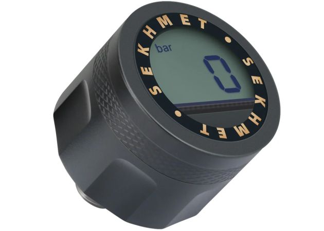 digital_pressure_gauge_sekhmet_25battery_18_bsp_400_bar_1_.jpg