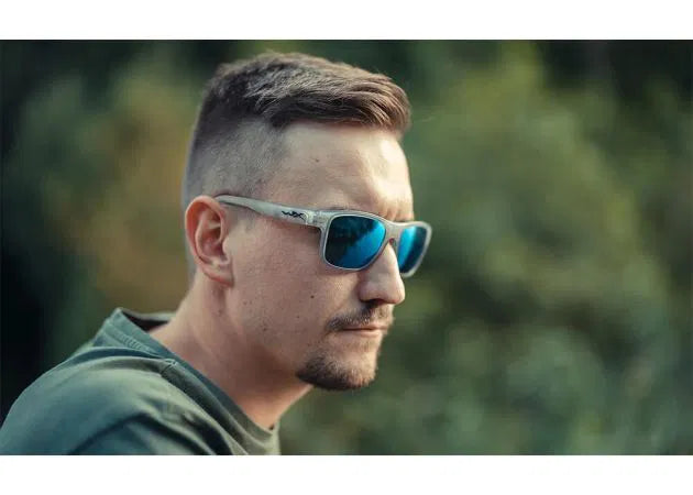 glasses_wiley_x_ovation_-_captivate_polarized_blue_mirror_matte_slate_7_.jpg