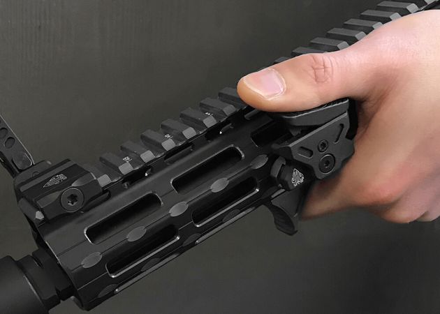 index_mount_utg_angled_m-lok_5_.jpg