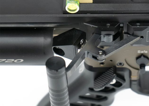 magnetic-arm-lock-saber-tactical-fx-impact-_3_.jpg