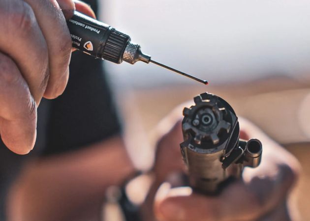 oil_gun_butter_the_original_pen_oiler_3_.jpg