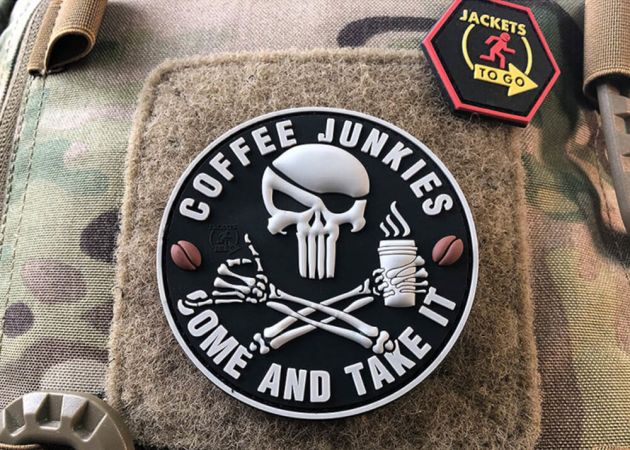 patch_jtg_3d_pvc_coffee_junkies_come_and_take_it_2_.jpg