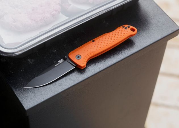 pocket_knife_sog_adventurer_lb_orange_8_.jpg