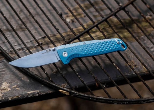 pocket_knife_sog_adventurer_nordic_blue_9_.jpg