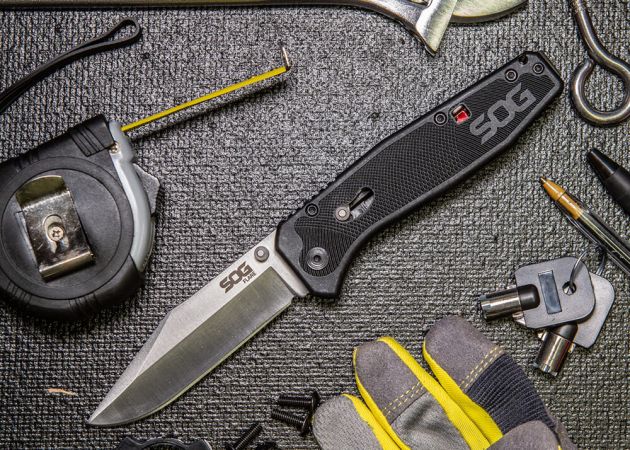 pocket_knife_sog_flare_satin_4_.jpg