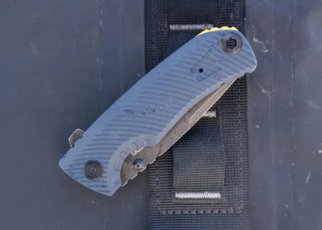 pocket_knife_sog_tellus_atk_squid_ink_yellow_7_.jpg