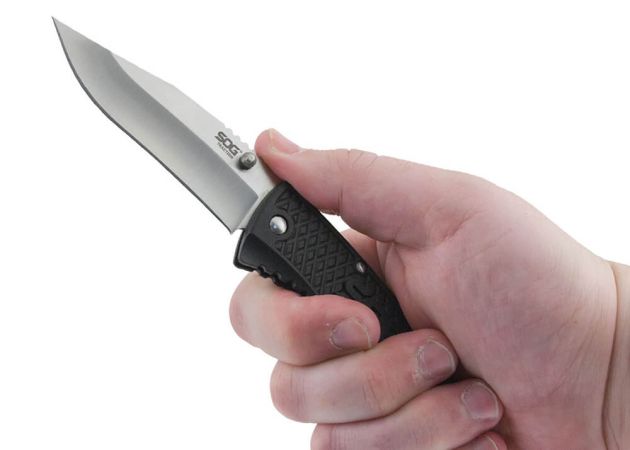 pocket_knife_sog_traction_5_.jpg