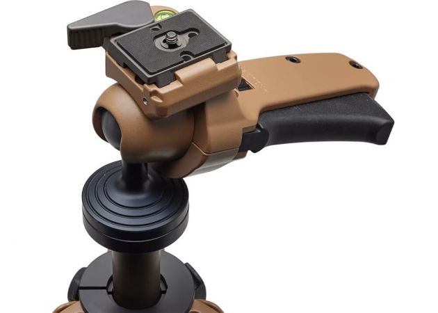 tripod_manfrotto_alpha_shot_aluminium_-_grip_pro_kit_5_.jpg
